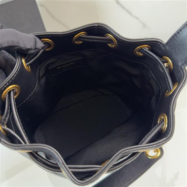 2026224192653525 840